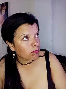 Hanna Kieran online show from 10-20-25, 11:27