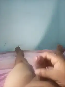 cora08 online show from 09-30-25, 09:42