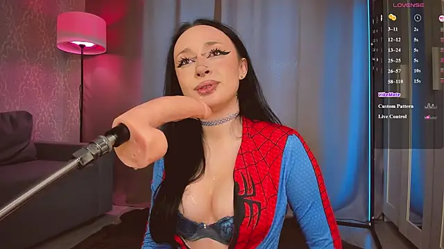 Juicy Vikki online show from 05-03-26, 11:49