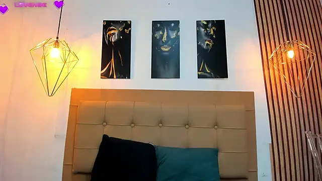 alesziarose online show from 09-17-25, 08:10