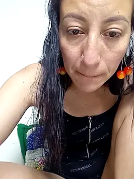 Oriana111 online show from 12-16-25, 12:21