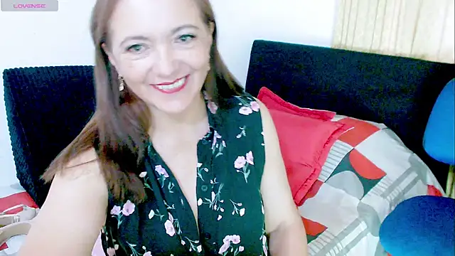 Kendraline1 online show from 04-12-26, 10:15
