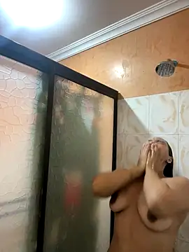 effie castroo online show from 10-12-25, 03:44