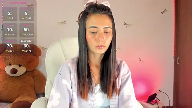 princessluna 19 online show from 10-19-25, 09:15