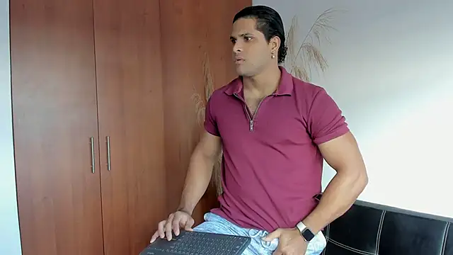 Evansdark1 online show from 10-12-25, 09:47