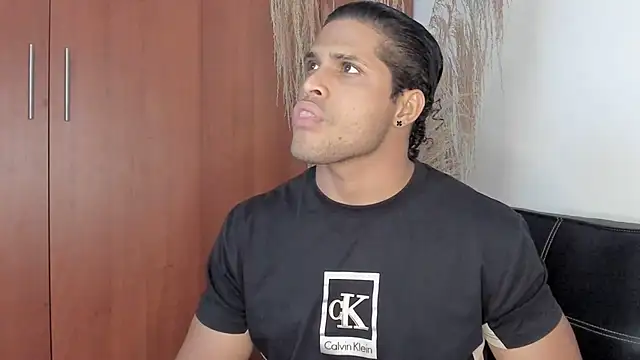 Evansdark1 online show from 10-16-25, 12:22