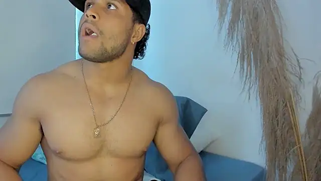 Snapshot of Evansdark1 chatting on 03-20-26, 10:58 Evansdark1 online show from 03-20-26, 10:58