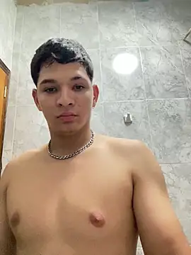 Snapshot of RobinLenoxx chatting on 10-09-25, 08:40 RobinLenoxx online show from 10-09-25, 08:40