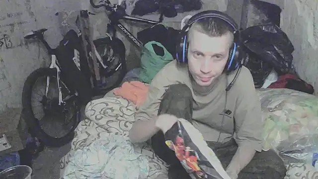 makarov1993 online show from 09-10-25, 08:47