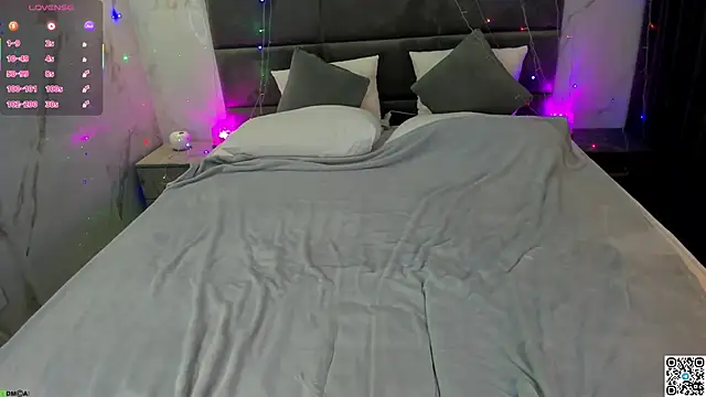 Chloee White online show from 12-21-25, 09:49