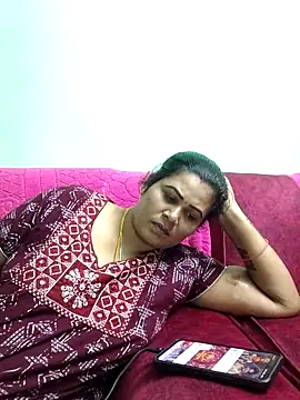 Snapshot of tamilaruvi chatting on 03-04-26, 06:58 tamilaruvi online show from 03-04-26, 06:58