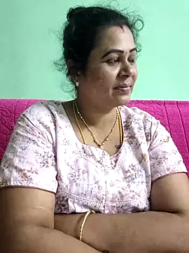 Snapshot of tamilaruvi chatting on 03-16-26, 11:03 tamilaruvi online show from 03-16-26, 11:03