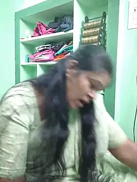 Snapshot of tamilaruvi chatting on 06-30-26, 05:25 tamilaruvi online show from 06-30-26, 05:25