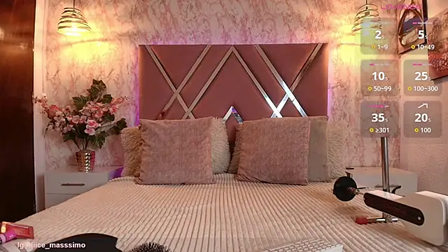 Snapshot of Aliice1_ chatting on 12-01-25, 07:30 Aliice1 online show from 12-01-25, 07:30