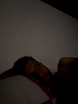 Snapshot of Michaell_Spinelly chatting on 09-12-25, 09:42 Michaell Spinelly online show from 09-12-25, 09:42