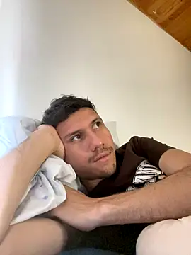 Snapshot of Michaell_Spinelly chatting on 09-26-25, 06:56 Michaell Spinelly online show from 09-26-25, 06:56