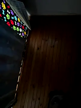 Snapshot of Michaell_Spinelly chatting on 10-23-25, 07:23 Michaell Spinelly online show from 10-23-25, 07:23