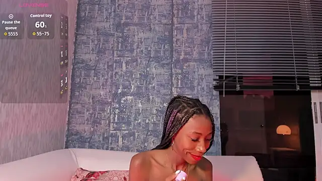 Snapshot of NathalyLeen chatting on 11-13-25, 08:41 NathalyLeen online show from 11-13-25, 08:41