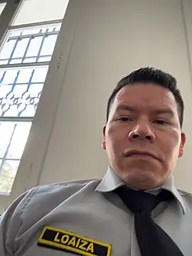 Snapshot of Manu0586 chatting on 11-18-25, 04:44 Manu0586 online show from 11-18-25, 04:44