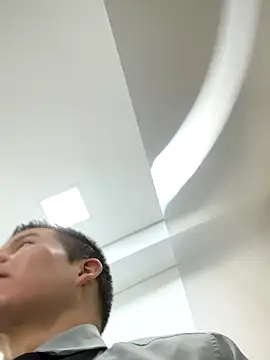 Snapshot of Manu0586 chatting on 12-02-25, 11:23 Manu0586 online show from 12-02-25, 11:23