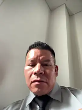 Manu0586 online show from 04-18-26, 01:59