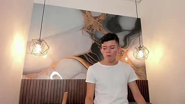 AndyFame1 online show from 09-08-25, 07:13