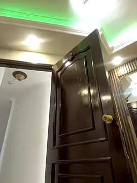 CharlesBrown  online show from 11-06-25, 12:39