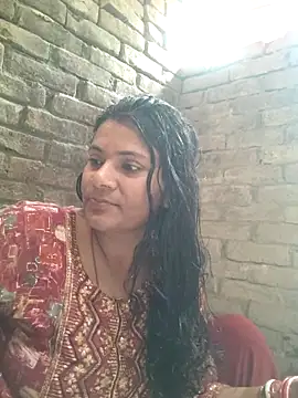Snapshot of couple_71 chatting on 03-22-26, 02:59 couple 71 online show from 03-22-26, 02:59