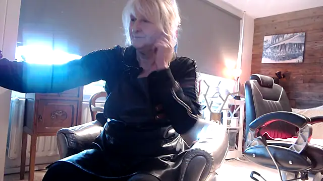 SexyKato001 online show from 01-10-26, 11:56