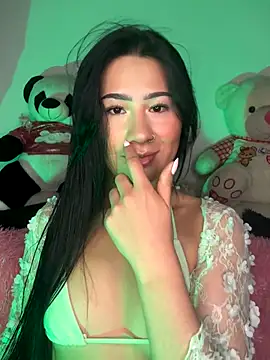 Snapshot of evelyn_ch_ chatting on 10-03-25, 10:56 evelyn ch online show from 10-03-25, 10:56