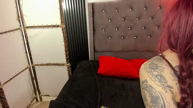 Scarbadgirl  online show from 06-24-26, 03:16