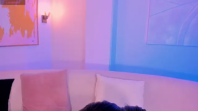 IsabellaMoreau online show from 09-25-25, 08:23