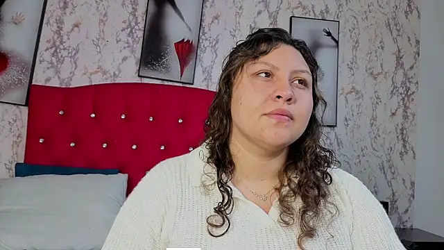 Snapshot of Larissa_Antonella chatting on 02-24-26, 03:48 Larissa Antonella online show from 02-24-26, 03:48