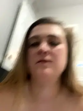 nataliesquirts4216 online show from 10-15-25, 01:50