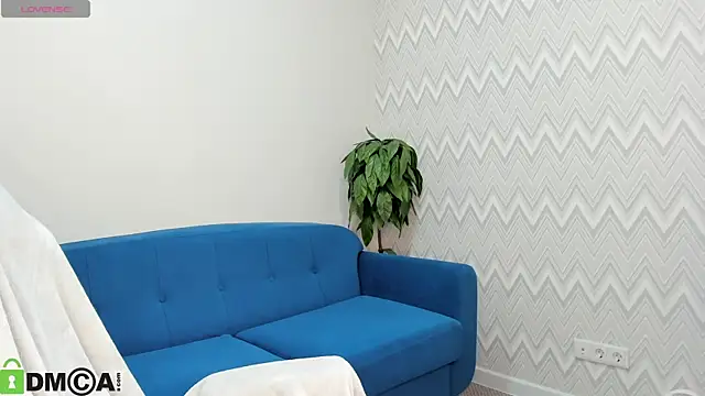 Snapshot of Nelly_Kimm chatting on 10-05-25, 12:53 Nelly Kimm online show from 10-05-25, 12:53