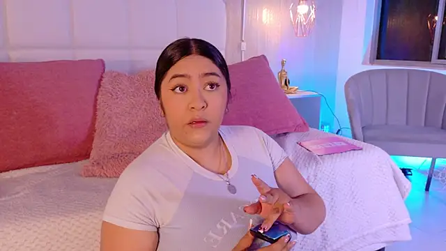 Leah Bensson online show from 09-13-25, 02:50