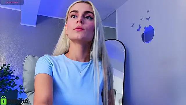 SelenaDaze online show from 09-22-25, 03:30