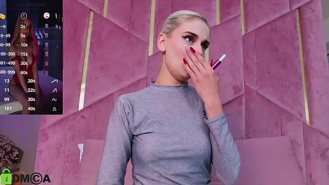 SelenaDaze online show from 09-25-25, 03:21