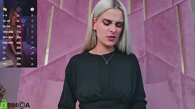 SelenaDaze online show from 09-28-25, 03:45