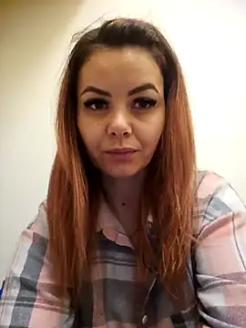 Snapshot of SeductiveMom chatting on 12-09-24, 03:40 SeductiveMom online show from 12-09-24, 03:40