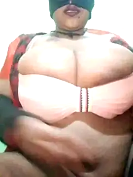 Dassing strip couple online show from 02-10-26, 09:52