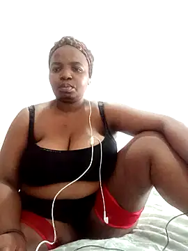 ShySexyBaddiexx online show from 10-14-25, 12:50