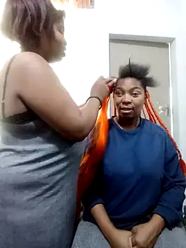 ShySexyBaddiexx online show from 11-19-25, 08:14