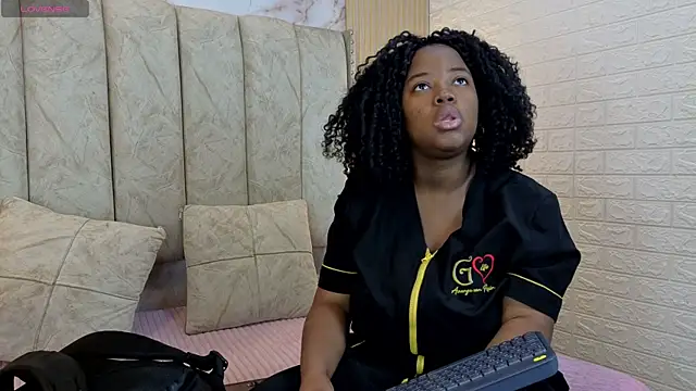 kiarazafira online show from 10-07-25, 11:18