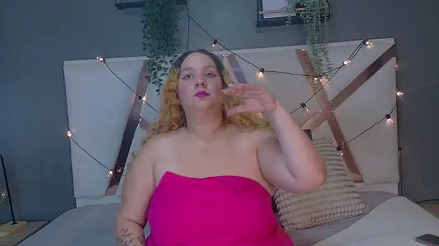 Snapshot of JenaCooper_ chatting on 04-01-26, 02:56 JenaCooper online show from 04-01-26, 02:56