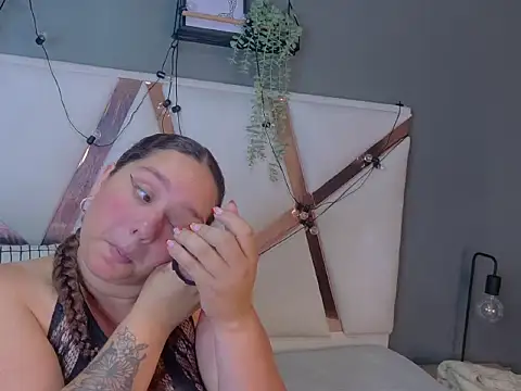 Snapshot of JenaCooper_ chatting on 07-12-26, 11:34 JenaCooper online show from 07-12-26, 11:34