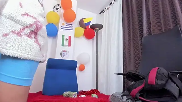 miaroberts69 online show from 07-02-26, 01:27