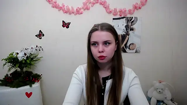 Snapshot of OceanicDawn chatting on 02-24-26, 06:44 OceanicDawn online show from 02-24-26, 06:44