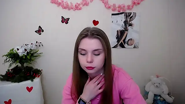 Snapshot of OceanicDawn chatting on 03-16-26, 10:19 OceanicDawn online show from 03-16-26, 10:19