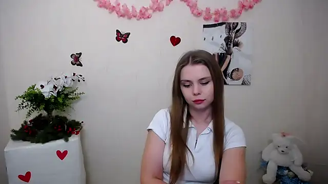 Snapshot of OceanicDawn chatting on 03-27-26, 07:03 OceanicDawn online show from 03-27-26, 07:03